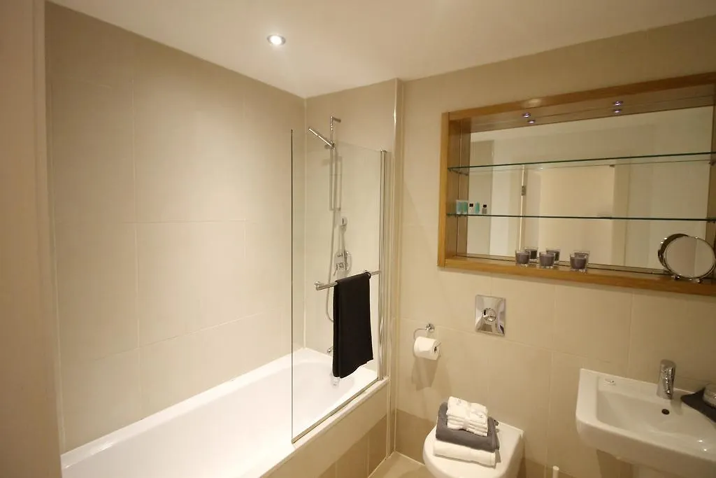 לידס Chandlers Boutique Apartments