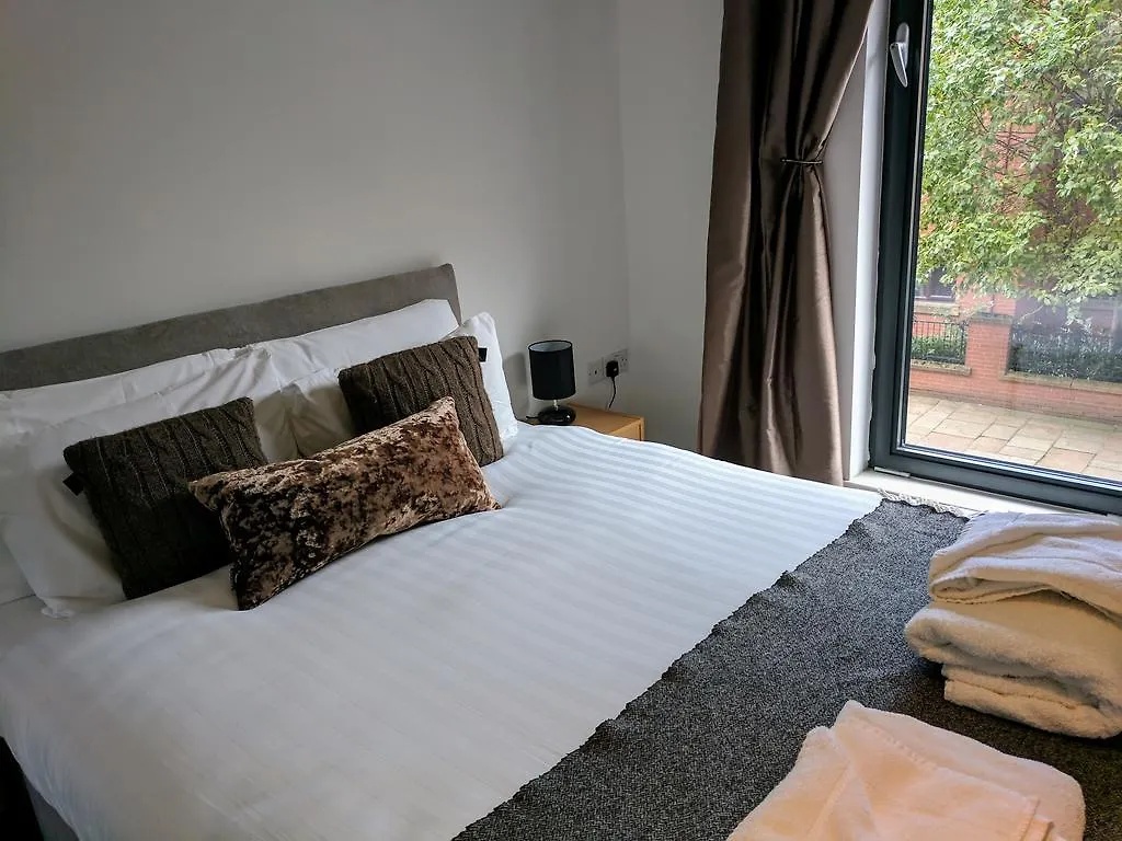 לידס Chandlers Boutique Apartments